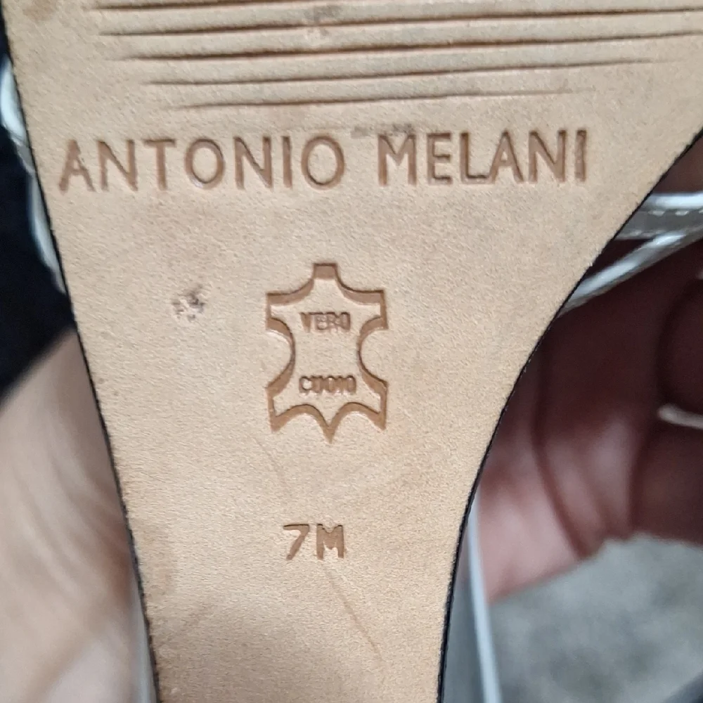 ANTONIO MELANI White Leather Strappy Wedges-7